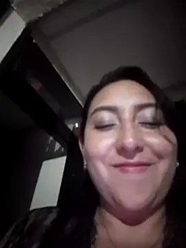 Valeria montana  online show from 5, 5, 2026