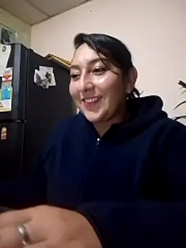 Valeria montana  online show from 7, 5, 2026
