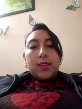 Valeria montana  online show from 17, 5, 2026
