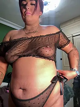 Snapshot of MissRaven_x chatting on 2, 3, 2026 MissRaven x online show from 2, 3, 2026