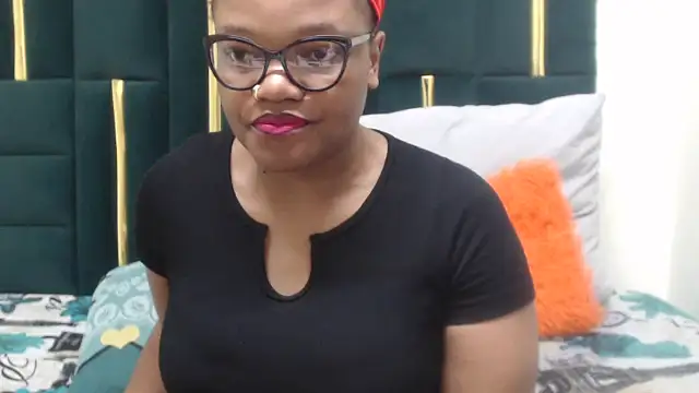 Snapshot of SweetdelightXXXX chatting on 6, 3, 2026 SweetdelightXXXX online show from 6, 3, 2026