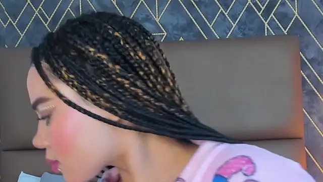 Snapshot of tamara_walter chatting on 18, 1, 2026 tamara walter online show from 18, 1, 2026