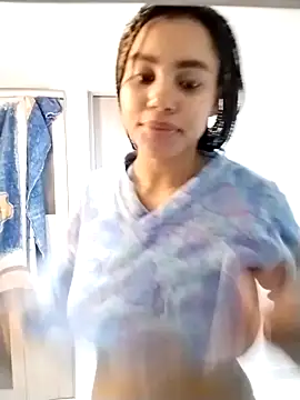 Snapshot of tamara_walter chatting on 6, 2, 2026 tamara walter online show from 6, 2, 2026