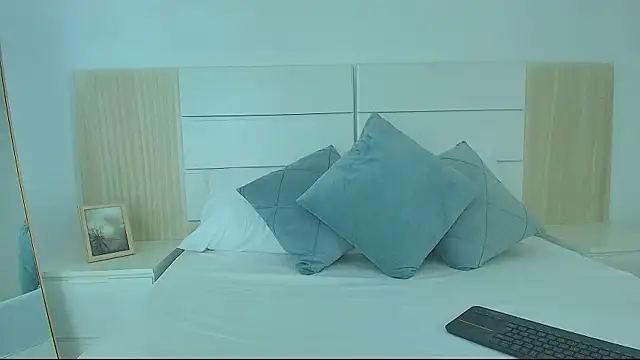 Snapshot of tamara_walter chatting on 4, 3, 2026 tamara walter online show from 4, 3, 2026