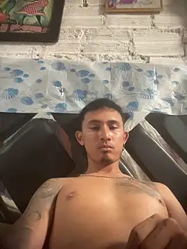 Snapshot of StevenMC27 chatting on 25, 2, 2026 StevenMC27 online show from 25, 2, 2026