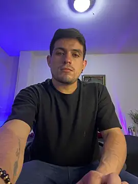 williamsmiiths16 online show from 19, 12, 2025