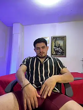 williamsmiiths16 online show from 13, 2, 2026