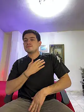 williamsmiiths16 online show from 27, 2, 2026