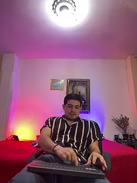 williamsmiiths16 online show from 13, 3, 2026