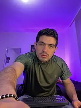 williamsmiiths16 online show from 30, 4, 2026