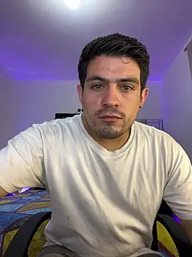 williamsmiiths16 online show from 5, 5, 2026