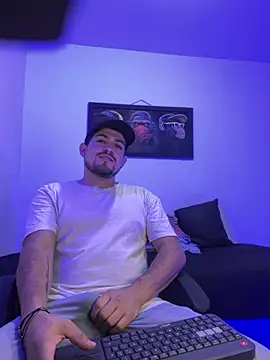williamsmiiths16 online show from 22, 6, 2026