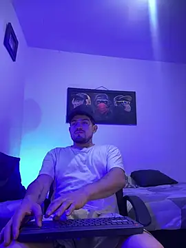 williamsmiiths16 online show from 4, 7, 2026