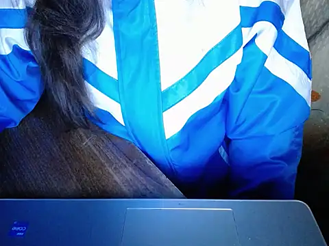 Snapshot of maian_love chatting on 14, 1, 2026 maian love online show from 14, 1, 2026