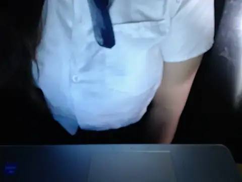 Snapshot of maian_love chatting on 18, 1, 2026 maian love online show from 18, 1, 2026