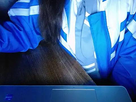 Snapshot of maian_love chatting on 12, 2, 2026 maian love online show from 12, 2, 2026