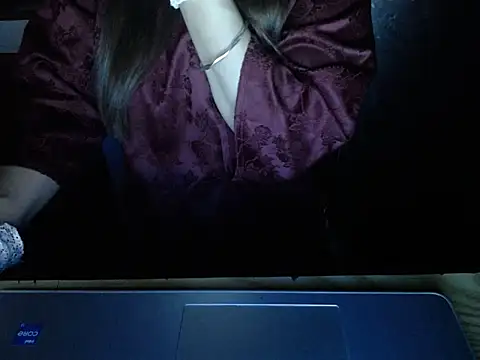 Snapshot of maian_love chatting on 16, 2, 2026 maian love online show from 16, 2, 2026