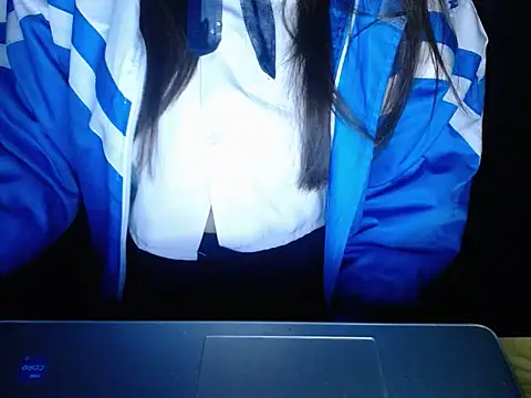 Snapshot of maian_love chatting on 17, 2, 2026 maian love online show from 17, 2, 2026