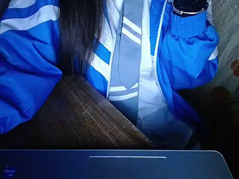 Snapshot of maian_love chatting on 24, 2, 2026 maian love online show from 24, 2, 2026