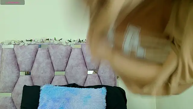 Snapshot of iris_and_damian chatting on 15, 1, 2026 iris and damian online show from 15, 1, 2026