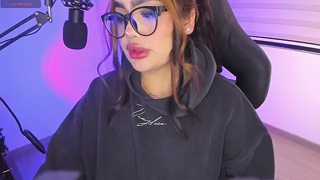 Snapshot of asheryn chatting on 12, 2, 2026 asheryn online show from 12, 2, 2026