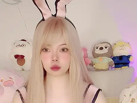 Snapshot of Miyeoonn chatting on 12, 1, 2026 Miyeoonn online show from 12, 1, 2026