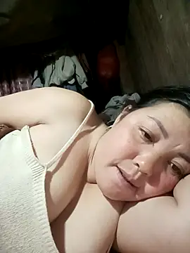 Snapshot of sary-hot2x chatting on 4, 12, 2025 sary-hot2x online show from 4, 12, 2025