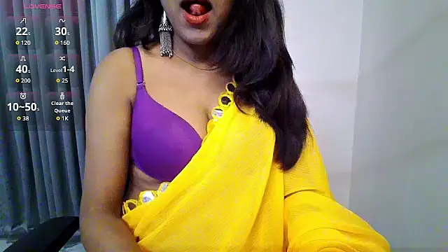 Snapshot of Spit_queenC_for_you chatting on 12, 2, 2026 Spit queenC for you online show from 12, 2, 2026