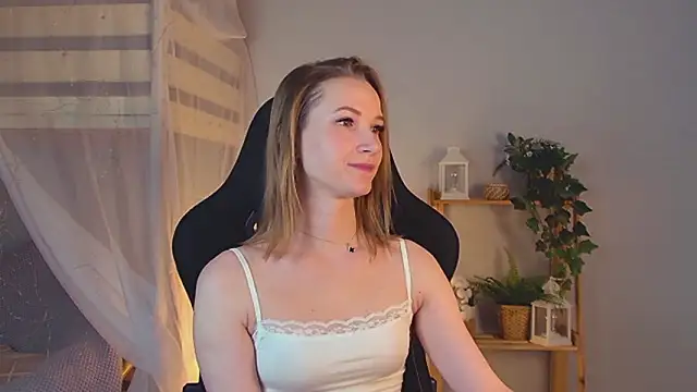 Snapshot of Megan_Rodgers chatting on 10, 2, 2026 Megan Rodgers online show from 10, 2, 2026