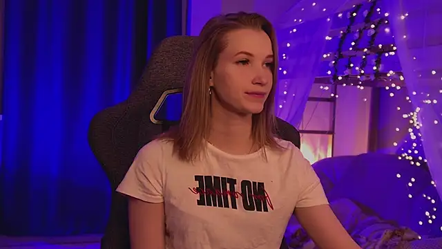 Snapshot of Megan_Rodgers chatting on 28, 2, 2026 Megan Rodgers online show from 28, 2, 2026