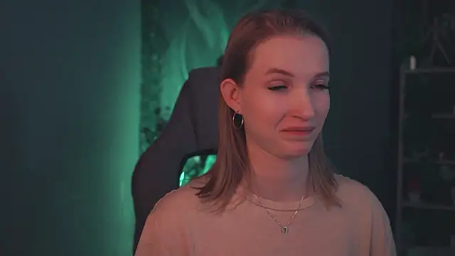 Snapshot of Megan_Rodgers chatting on 9, 3, 2026 Megan Rodgers online show from 9, 3, 2026