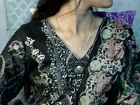 Snapshot of Shab_M chatting on 10, 3, 2026 Shab M online show from 10, 3, 2026