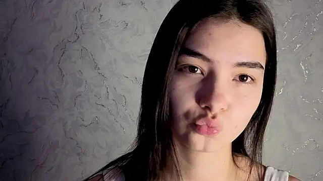 Laura Sunday online show from 24, 2, 2026