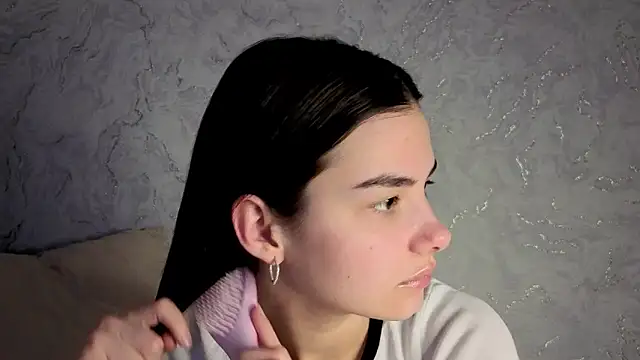 Laura Sunday online show from 24, 3, 2026