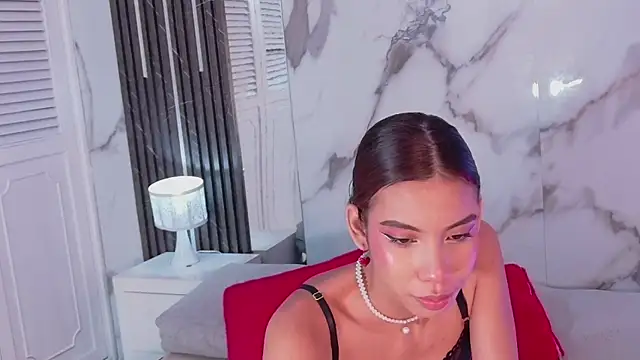 BellaHarpeer online show from 31, 7, 2026