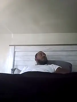 iLOVETRAY96 online show from 26, 2, 2026