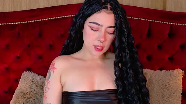 TaniaRedd  online show from 14, 12, 2025