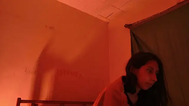 MoonLipsON- online show from 2, 5, 2026