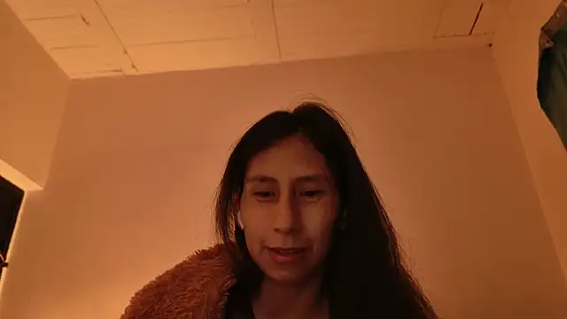 MoonLipsON- online show from 7, 6, 2026