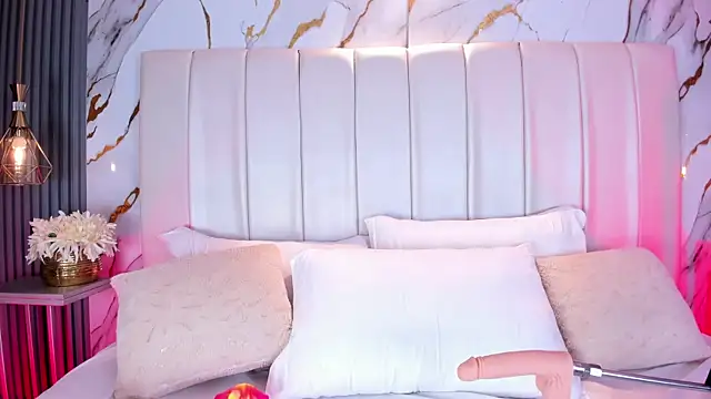 Snapshot of MarelynSummer chatting on 15, 3, 2026 MarelynSummer online show from 15, 3, 2026