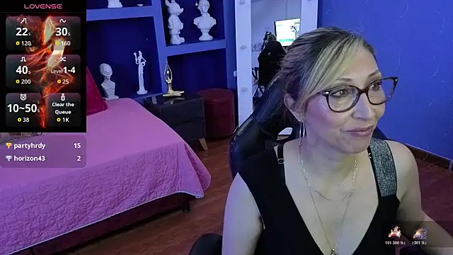 Snapshot of Scarlett_079 chatting on 5, 12, 2025 Scarlett 079 online show from 5, 12, 2025