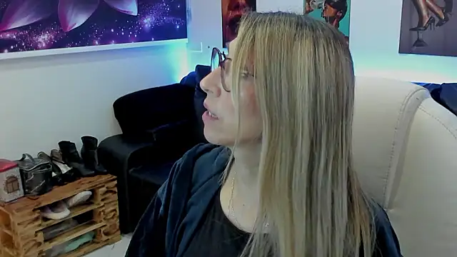 Snapshot of Scarlett_079 chatting on 12, 2, 2026 Scarlett 079 online show from 12, 2, 2026