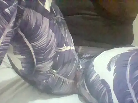Snapshot of Thand03 chatting on 8, 6, 2026 Thand03 online show from 8, 6, 2026