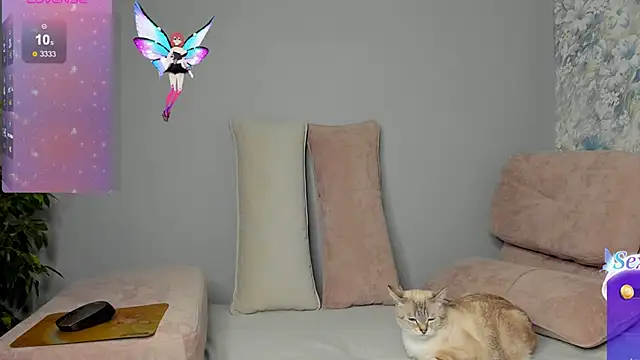 Snapshot of Ellen_Foxks chatting on 17, 12, 2025 Ellen Foxks online show from 17, 12, 2025