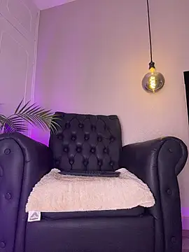 Snapshot of Sophie-velvet chatting on 12, 7, 2026 Sophie-velvet online show from 12, 7, 2026