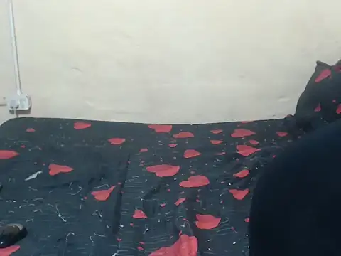 Snapshot of Phoenix_Curvelicious chatting on 12, 3, 2026 Phoenix Curvelicious online show from 12, 3, 2026