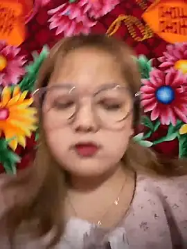 Snapshot of Samsam-006 chatting on 6, 3, 2026 Samsam-006 online show from 6, 3, 2026