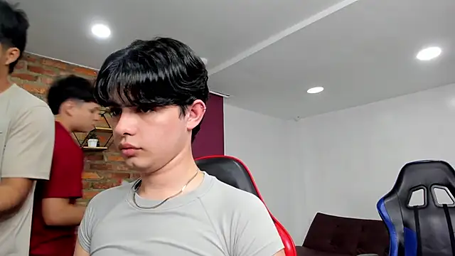 HotThreesoome online show from 5, 3, 2026