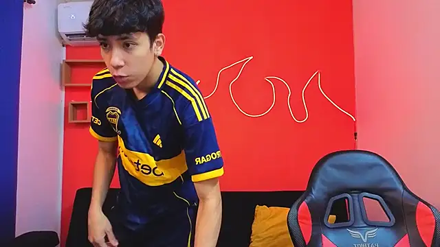 Neo Twink online show from 22, 2, 2026