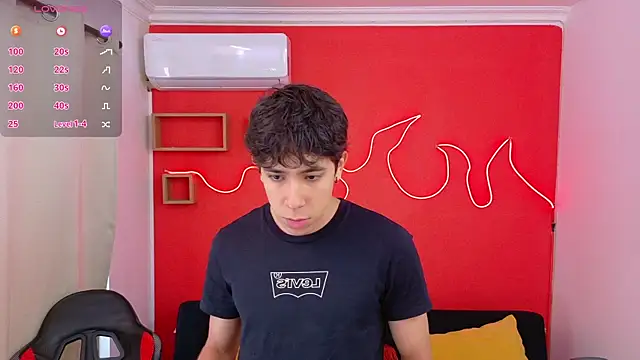 Neo Twink online show from 23, 7, 2026